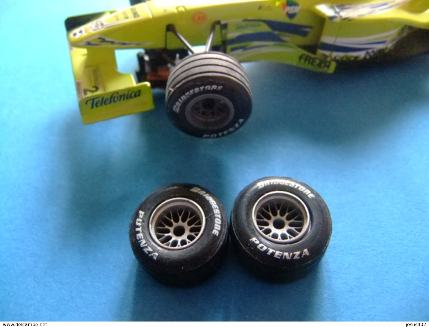 SCALEXTRIC MINARDI Y SIMILARES F1 Accesorio 2 Ruedas Delanteras Minardi F1 - Circuitos Automóviles