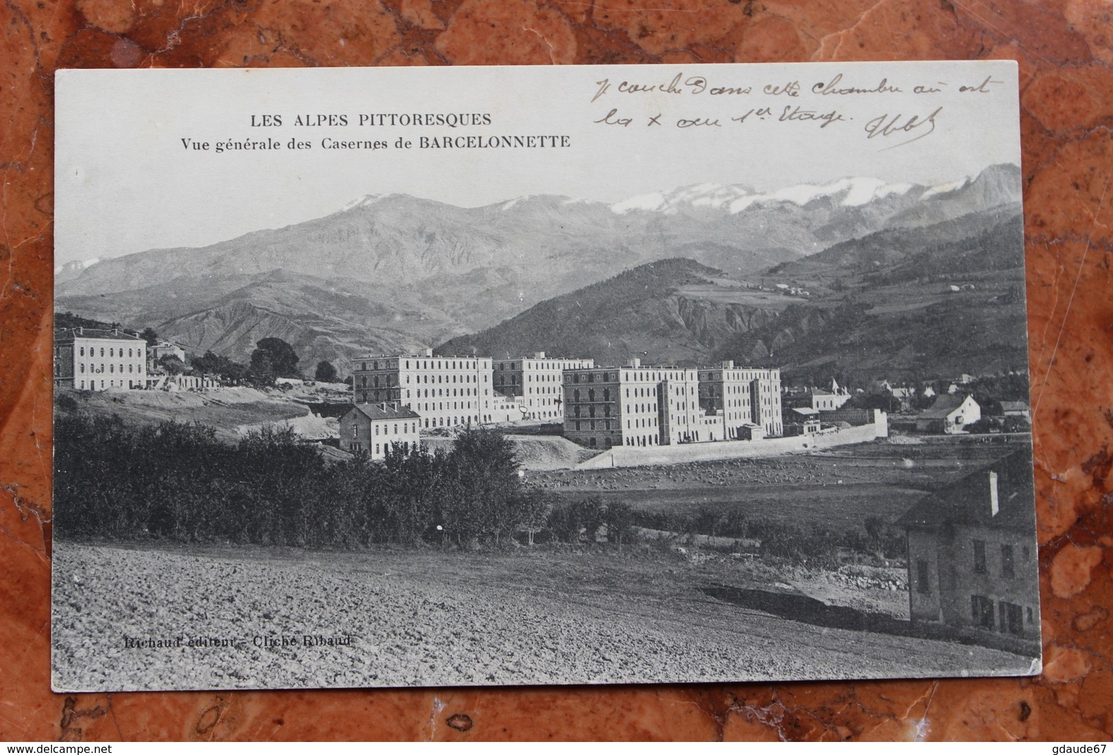 BARCELONNETTE (04) - VUE GENERALE DES CASERNES - Barcelonnette