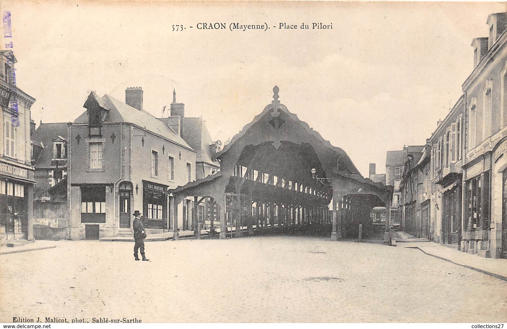 53-CRAON- PLACE DU PILORI - Craon