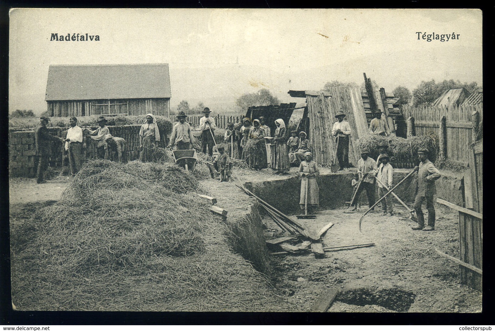 MADÉFALVA /  Siculeni 1918. Téglagyár, Régi Képeslap  /  Brick Factory  Vintage Pic. P.card - Hongrie