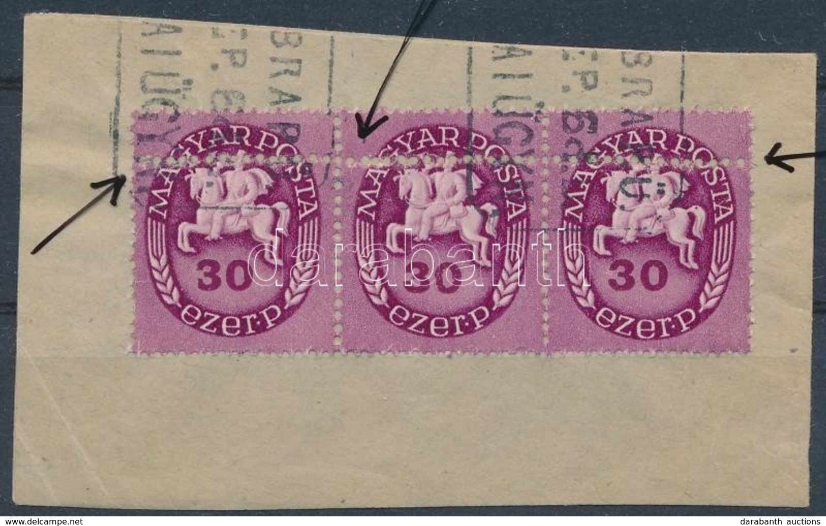 1946 Lovasfutár 30 Ezer P Hármascsík, Kettős Fogazás / Mi 884 Stripe Of 3, Double Perforation - Sonstige & Ohne Zuordnung