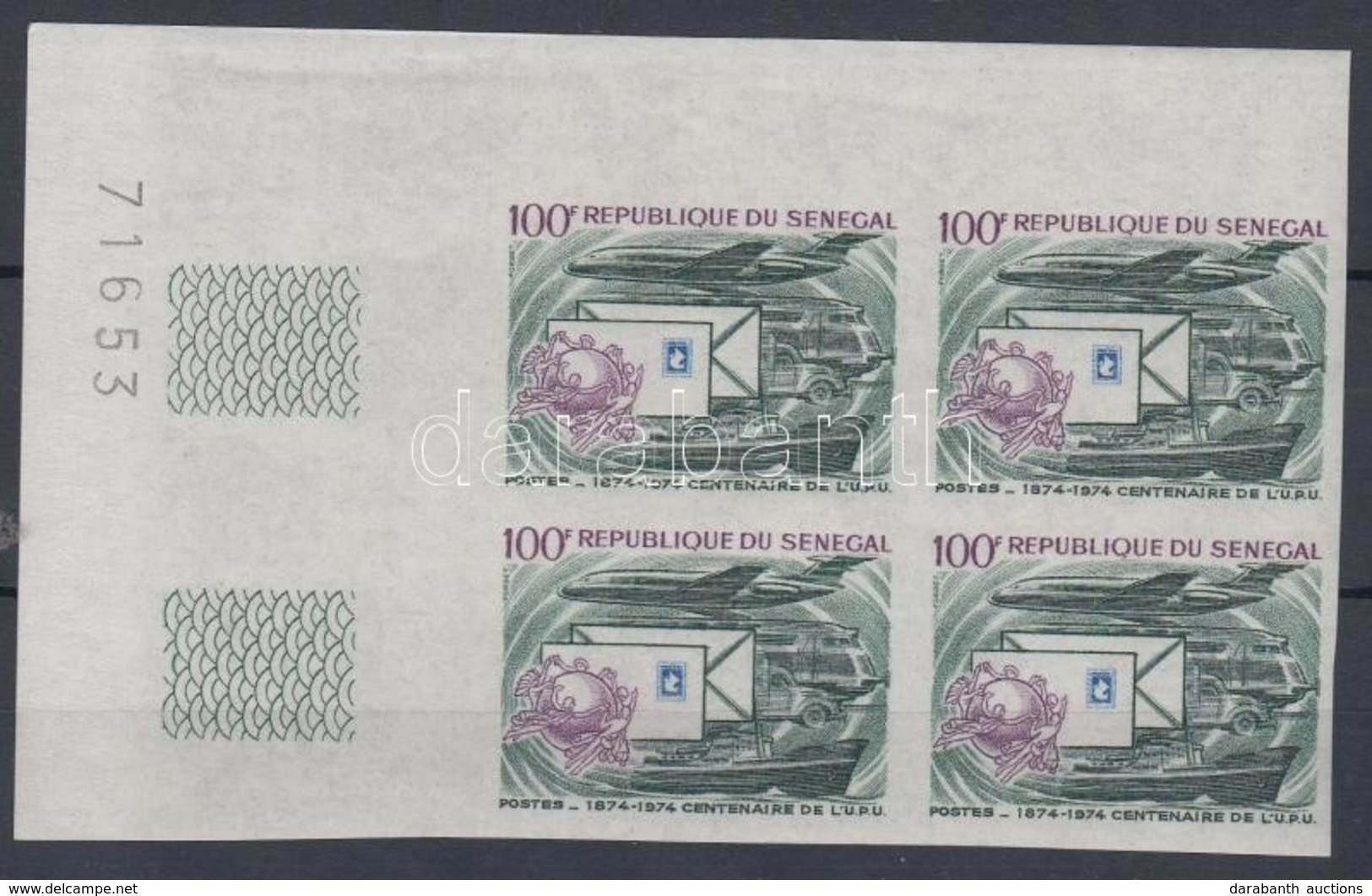 ** 1974 100 éves Az UPU Mi 557 Vágott ívsarki üresmezős Négyestömb / Imperforate Block Of 4 - Other & Unclassified