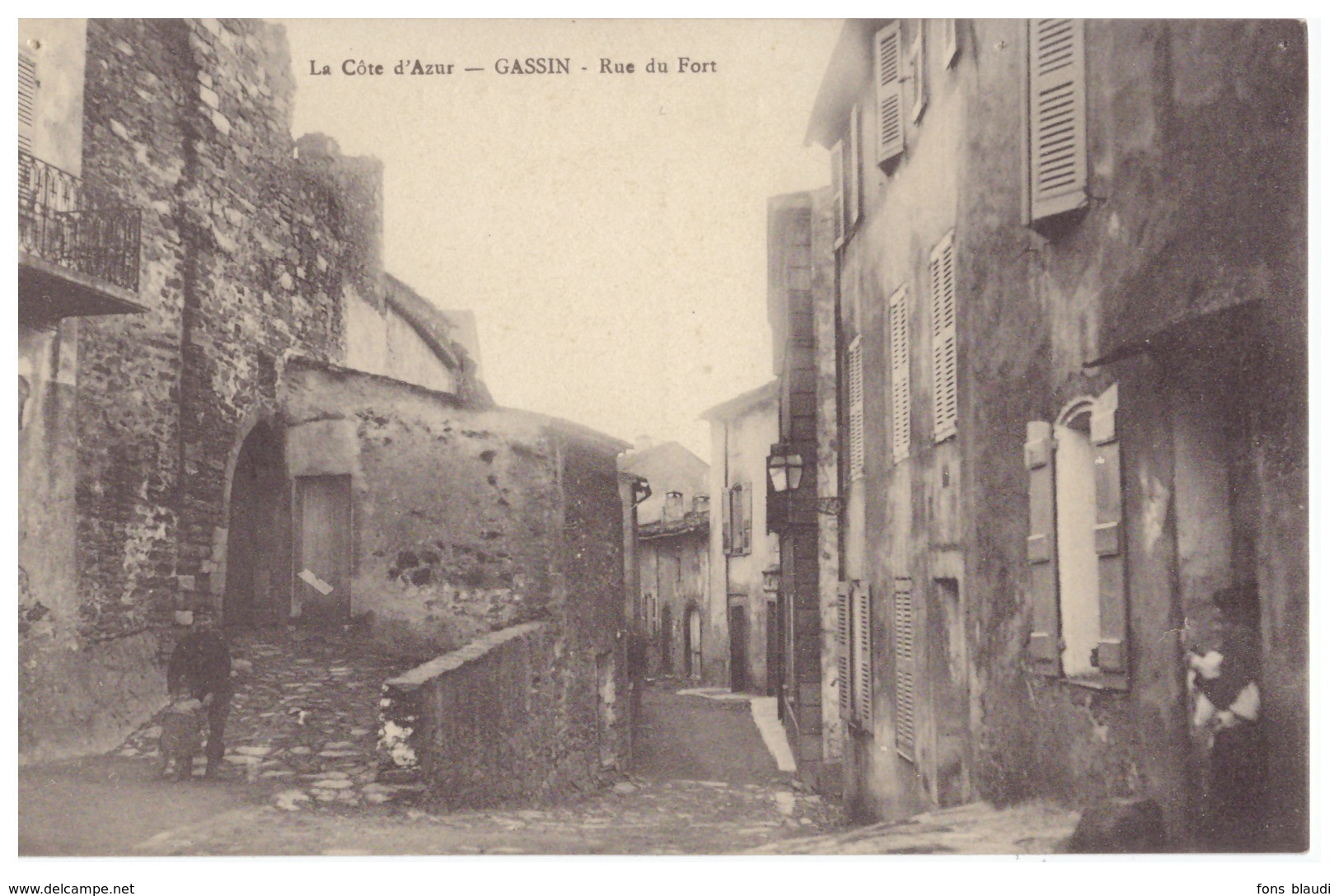 CPA - Gassin (Var) - La Rue Du Port - PRÉVOIR FRAIS DE PORT - Other & Unclassified
