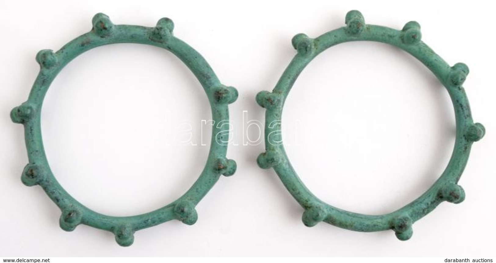 Kelta Karperec Pár. Réz Replika. Patinás / Antique Celtic Bracelet Pair Replica. D: 8 Cm - Autres & Non Classés