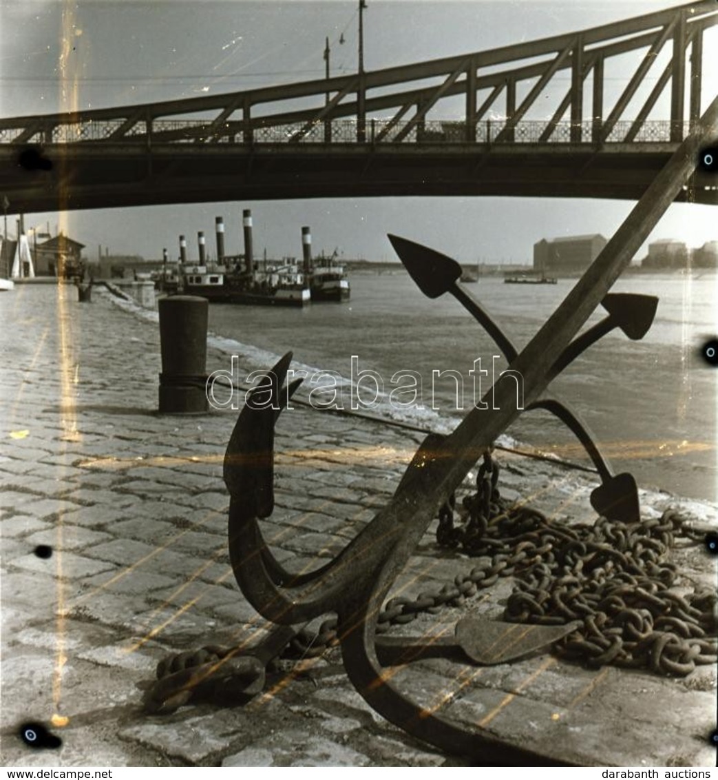 Cca 1960 A Budai Várban és A Duna Parton Készült Művészfelvételek, 11 Db Vintage Negatív, 6x6 Cm - Autres & Non Classés