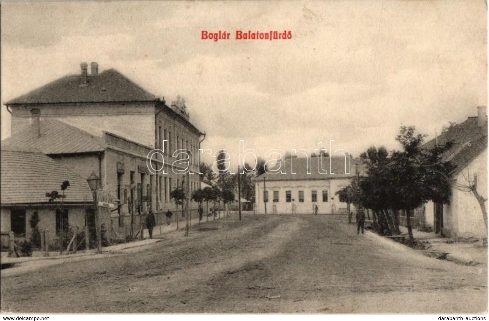 T2 1909 Balatonboglár, Boglár-Balatonfürdő; Utcakép, Faragó Sándor üzlete - Non Classés