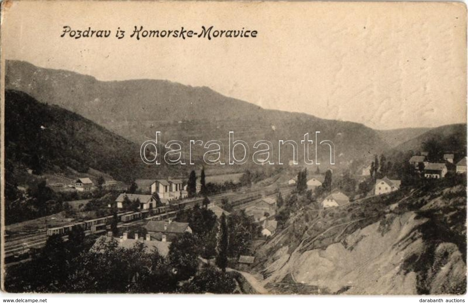 T2 1907 Moravice, Komorske Moravice; Vasútállomás, Látkép, Vagonok. Trebitsch Fotograf / Railway Station, General View / - Unclassified