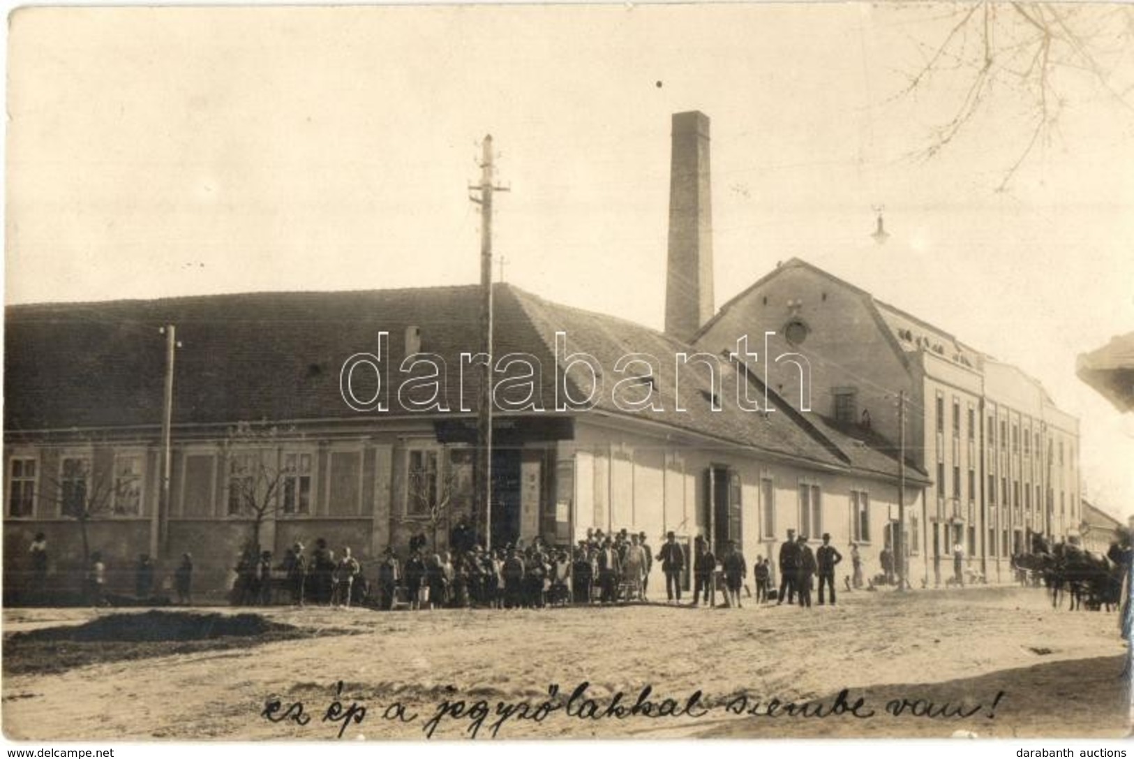 T2/T3 1938 Csantavér, Cantavir; Utca Részlet, Kraus üzlete, Varga Mihály és Társa Gőzhengermalom / Street View, Shop, St - Unclassified