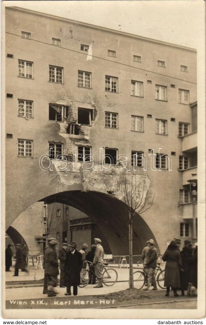 * T2 1934 Vienna, Wien XIX. Karl Marx Hof, Kindergarten / Street View With Burnt House, Bicycles And Nursery. Photo - Non Classés