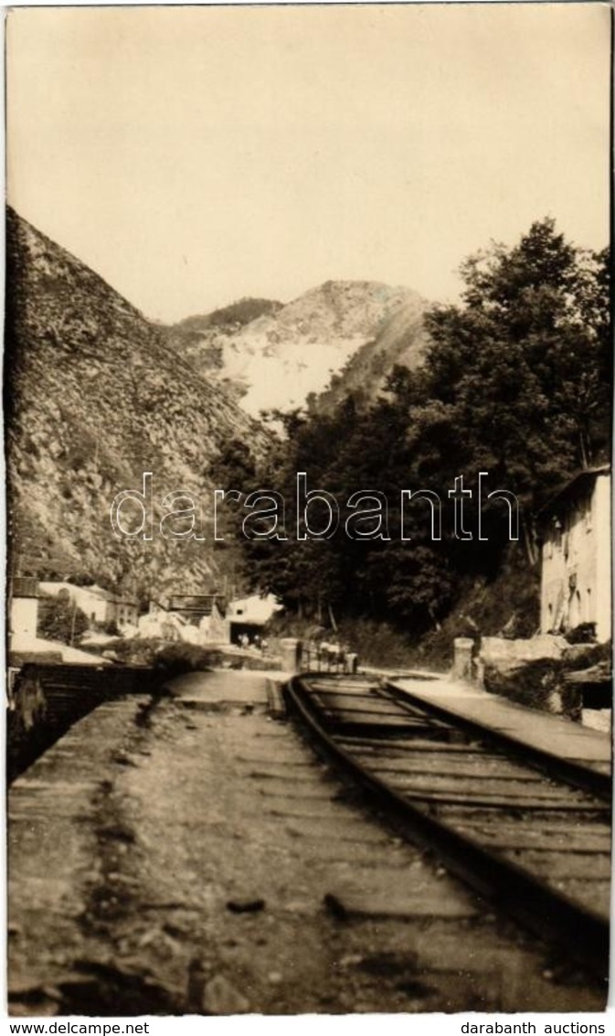 * 1925 Carrara, Márványbánya, Iparvasút, Jobbra és Balra Csiszoló Műhelyek / Marble Quarry, Industrial Railway, Grinding - Unclassified