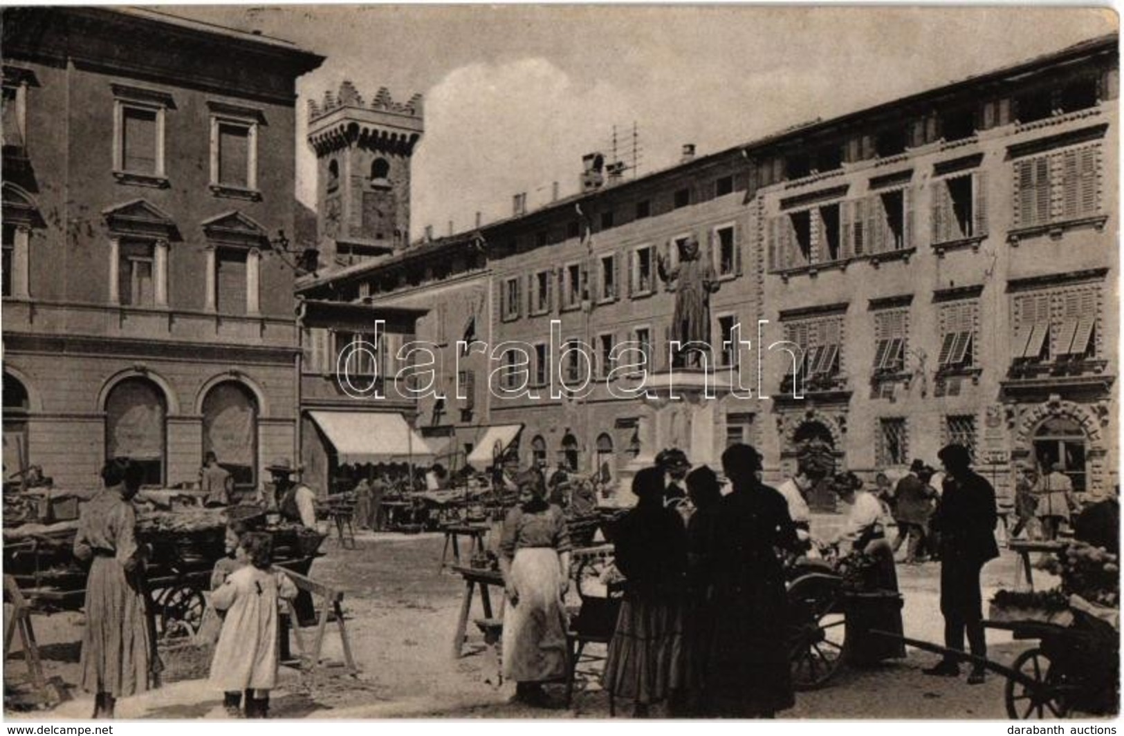 T2 1916 Trento, Trient (Südtirol); Piazza Della Posta / Market Square With Vendors, Statue, Ceres Shop - Ohne Zuordnung