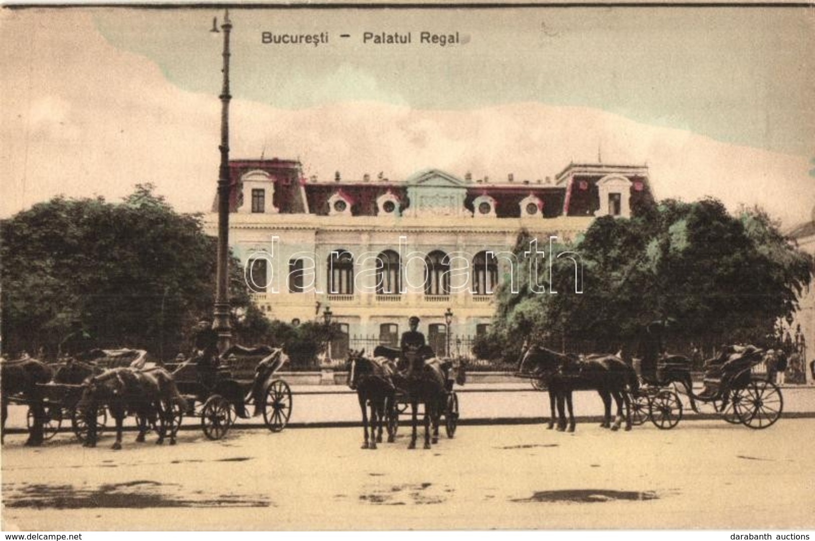 T2 Bucharest, Bucuresti; Palatul Regal / Royal Palace With Chariots, Horse-drawn Carriages - Non Classés