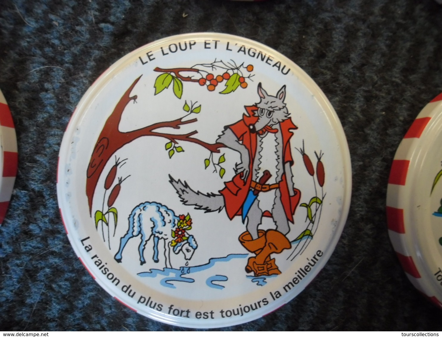 JEAN DE LA FONTAINE FABLES - SUPERBE LOT de 11 dessus de pot de confiture ANDROS 85 mm tous différents ! - vers 1981