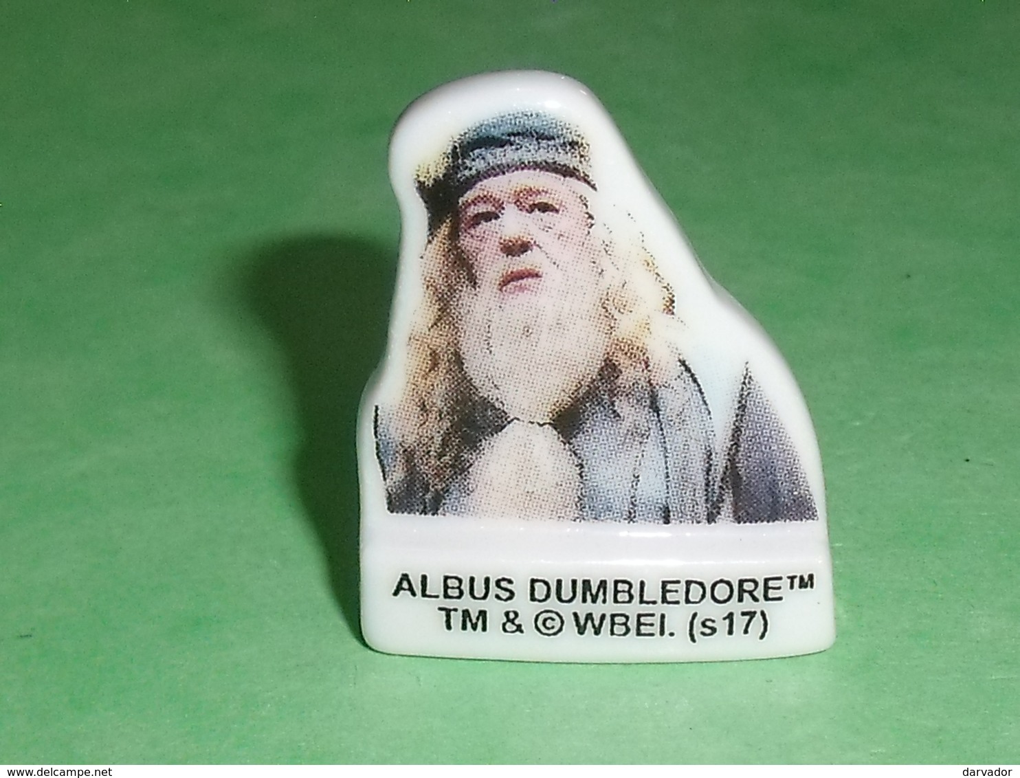 Fèves / Films / BD / Dessins Animés : Harry Potter , Albus Dumbledore   T112 - Dessins Animés