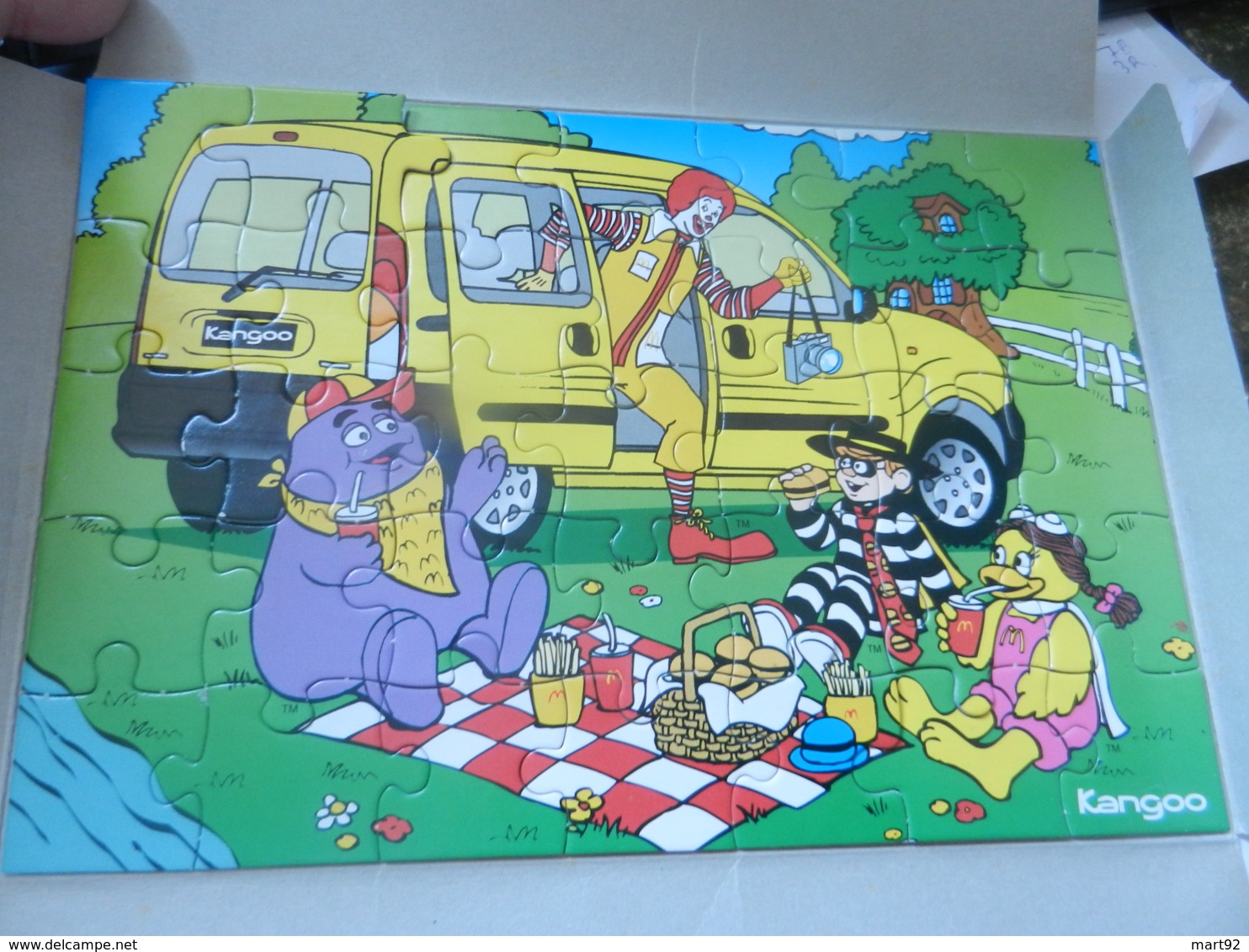 MAC DONALD RENAULT KANGOO PUZZLE DIMENSIONS 24 PAR 16 CM  ANNEE 1997 - McDonald's