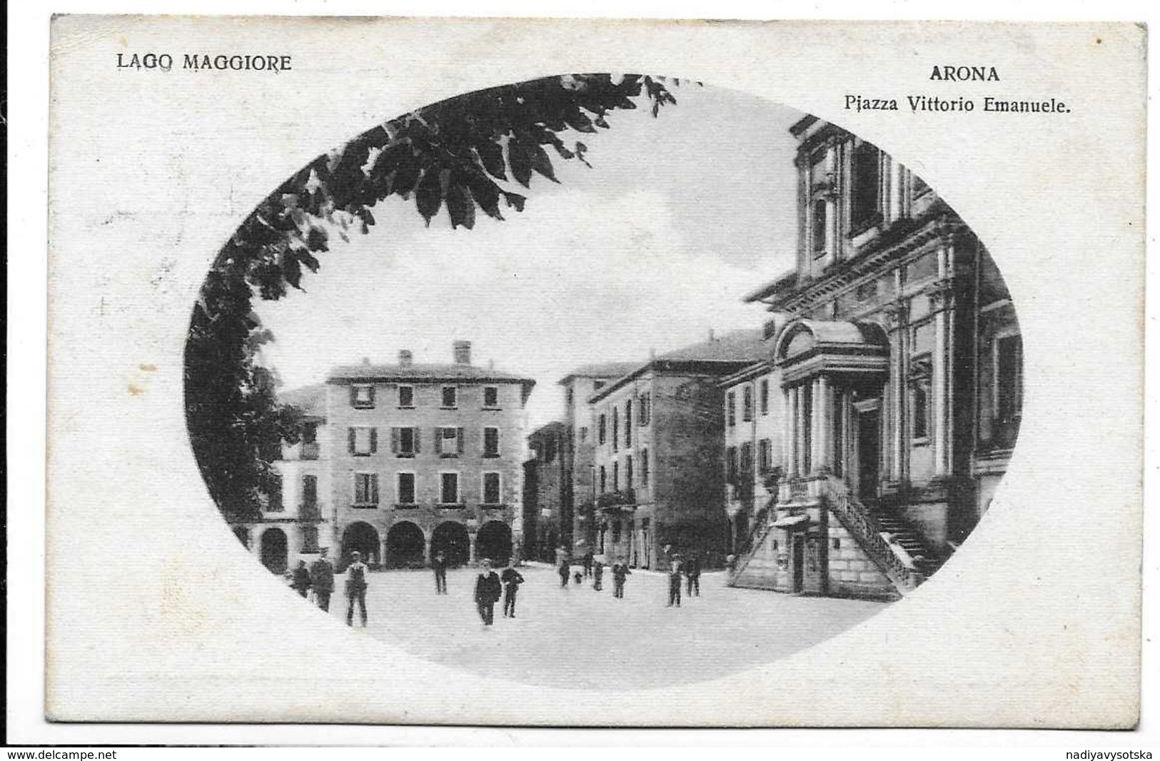 Arona (Novara). Piazza Vittorio Emanuele. - Novara