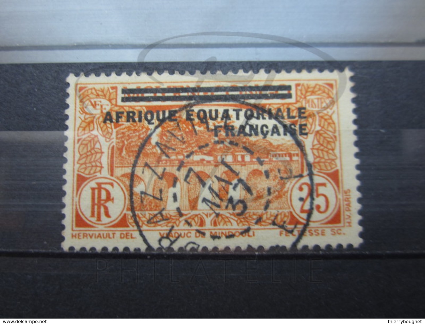 VEND BEAU TIMBRE D ' A.E.F. N° 8 , OBLITERATION " BRAZZAVILLE " !!! - Usati