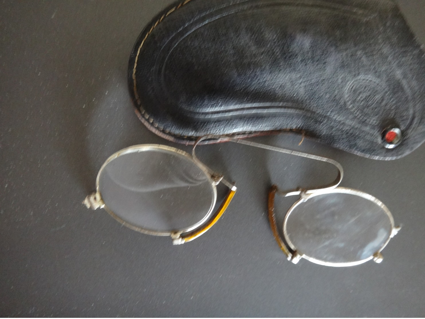 Ancienne Lunette Pince Nez Avec étui - Sonstige & Ohne Zuordnung