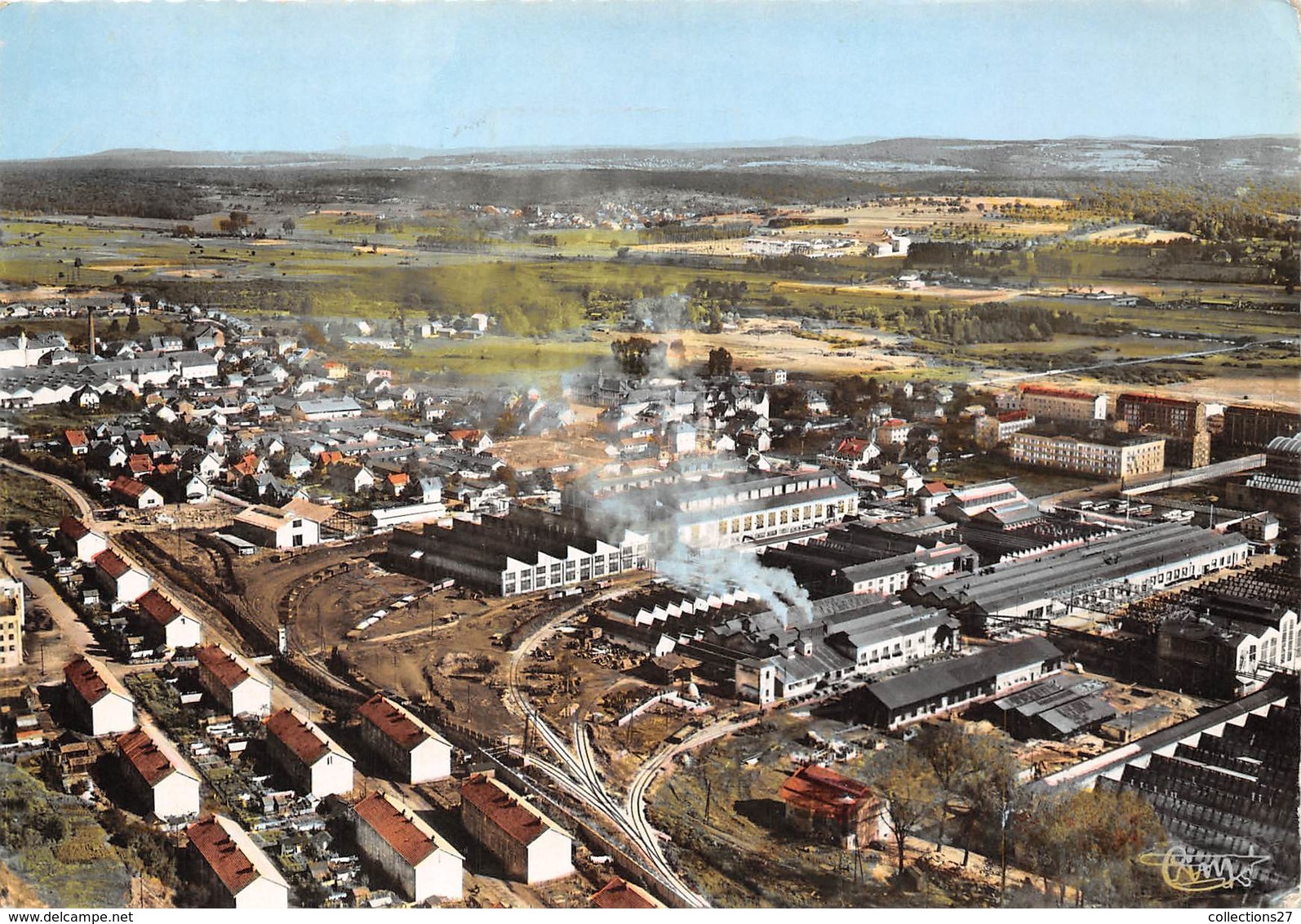 25-SOCHAUX- VUE AERIENNE LES USINES PEUGEOT - Sochaux