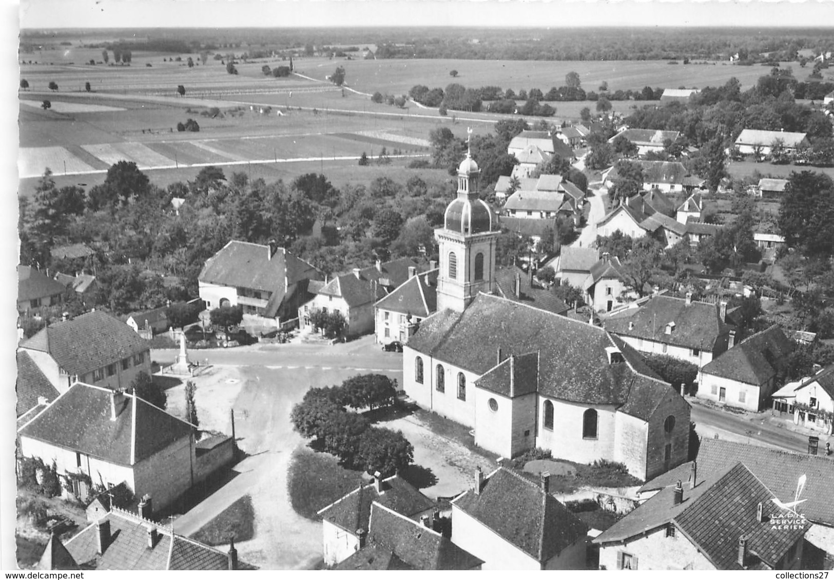 25-ARC-ET-SENANS- VUE DU CIEL LA PLACE DE L'EGLISE - Autres & Non Classés