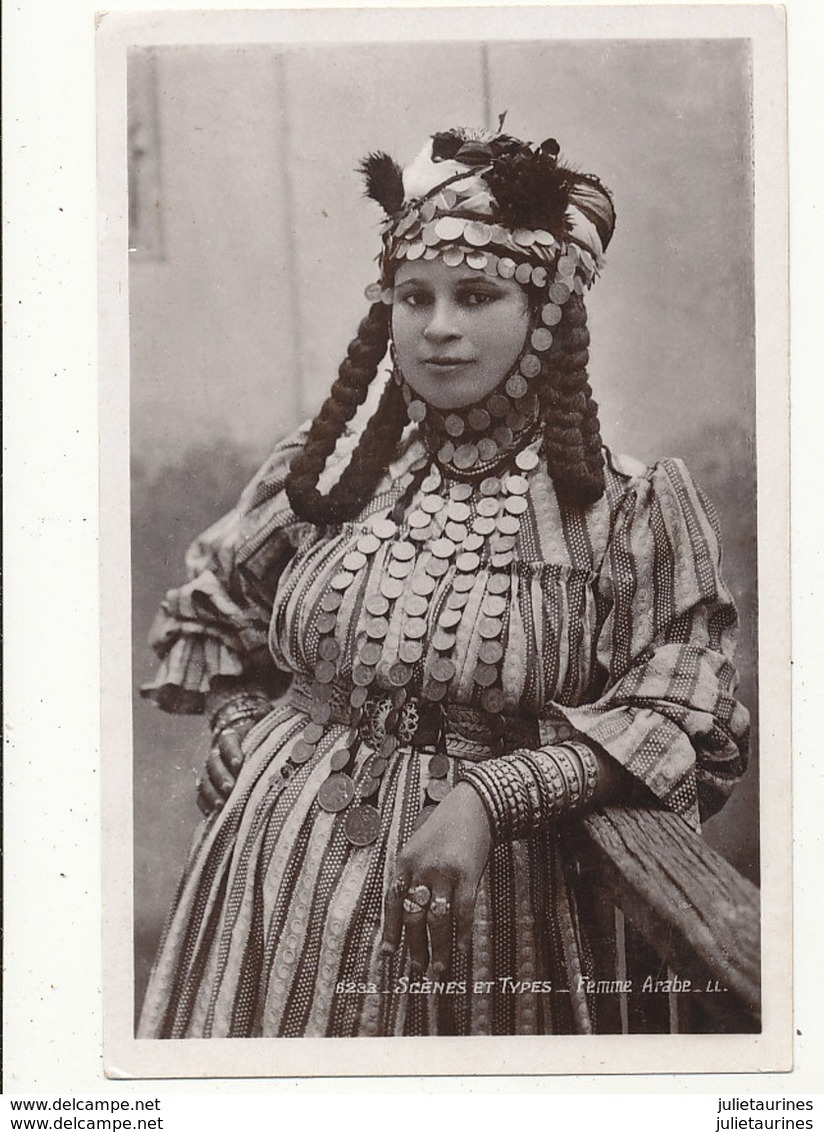 ALGERIE SCENES ET TYPES JEUNE FEMME ARABE CPA BON ETAT - Women