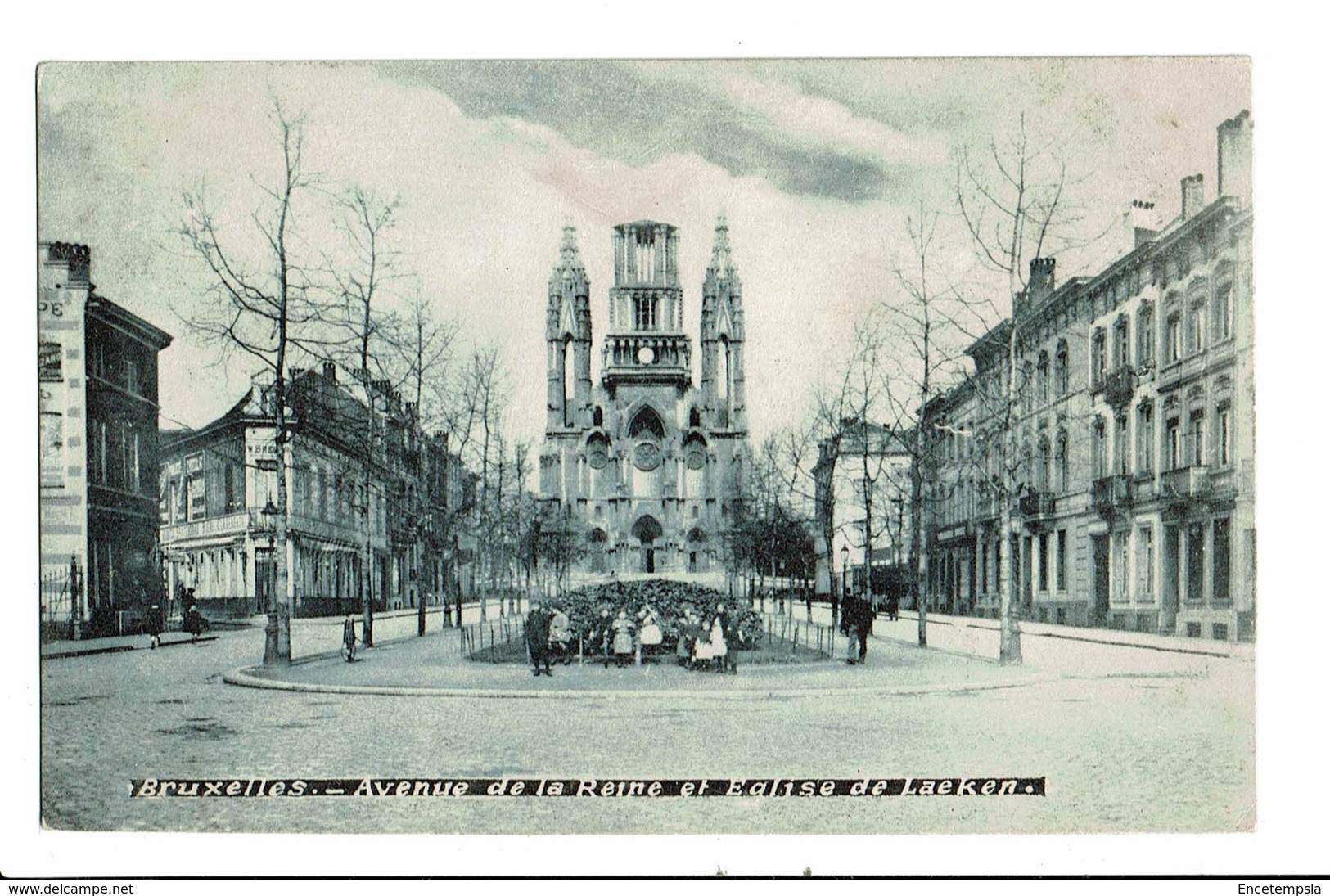 CPA - Carte Postale -Belgique-Bruxelles Avenue De La Reine Et Eglise De Laeken VM2216 - Monumenten, Gebouwen