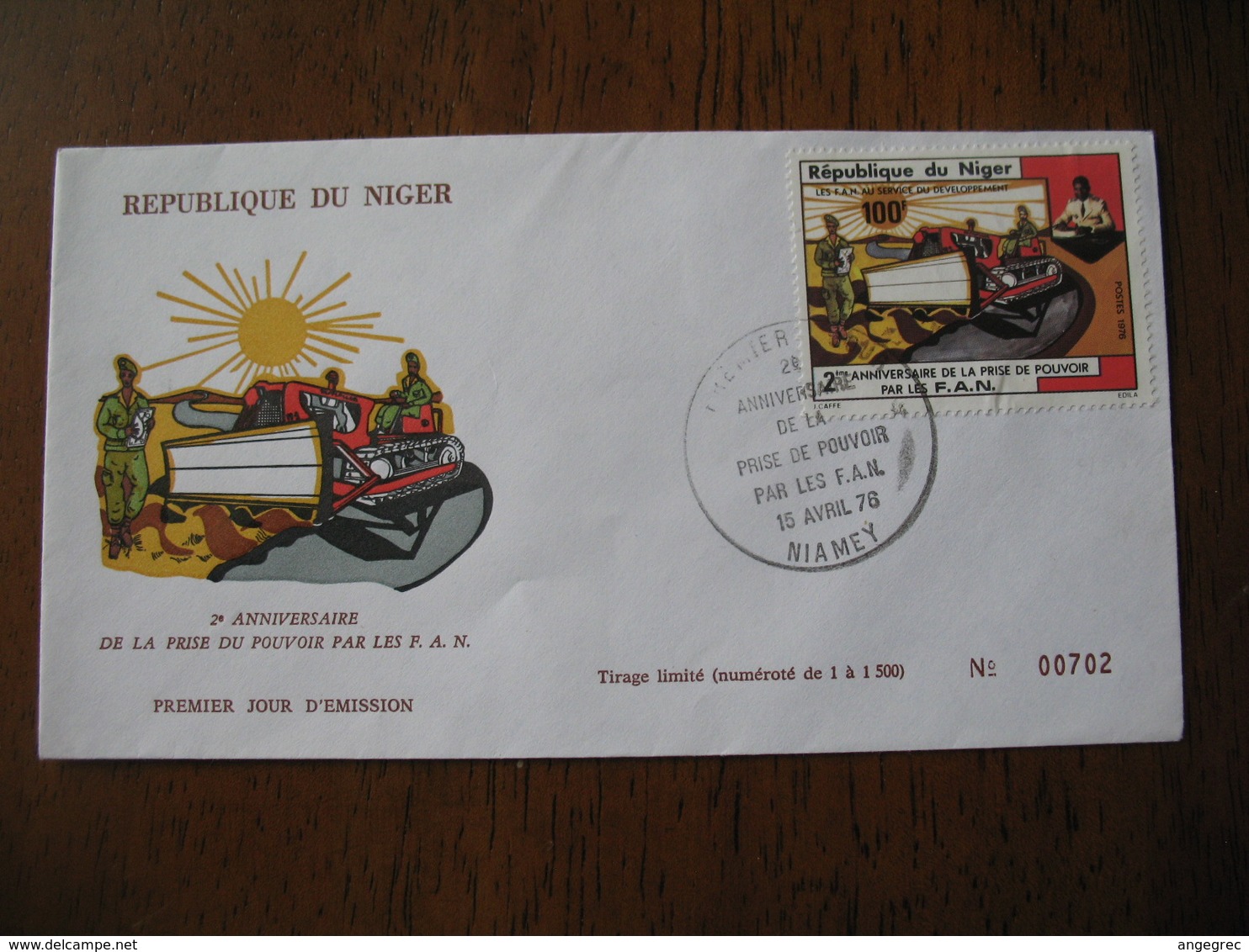 FDC  Enveloppe  Niger Niamey   1976 Prise Du Pouvoir Par Les F.A.N.    à Voir  N° 702 - Niger (1960-...)