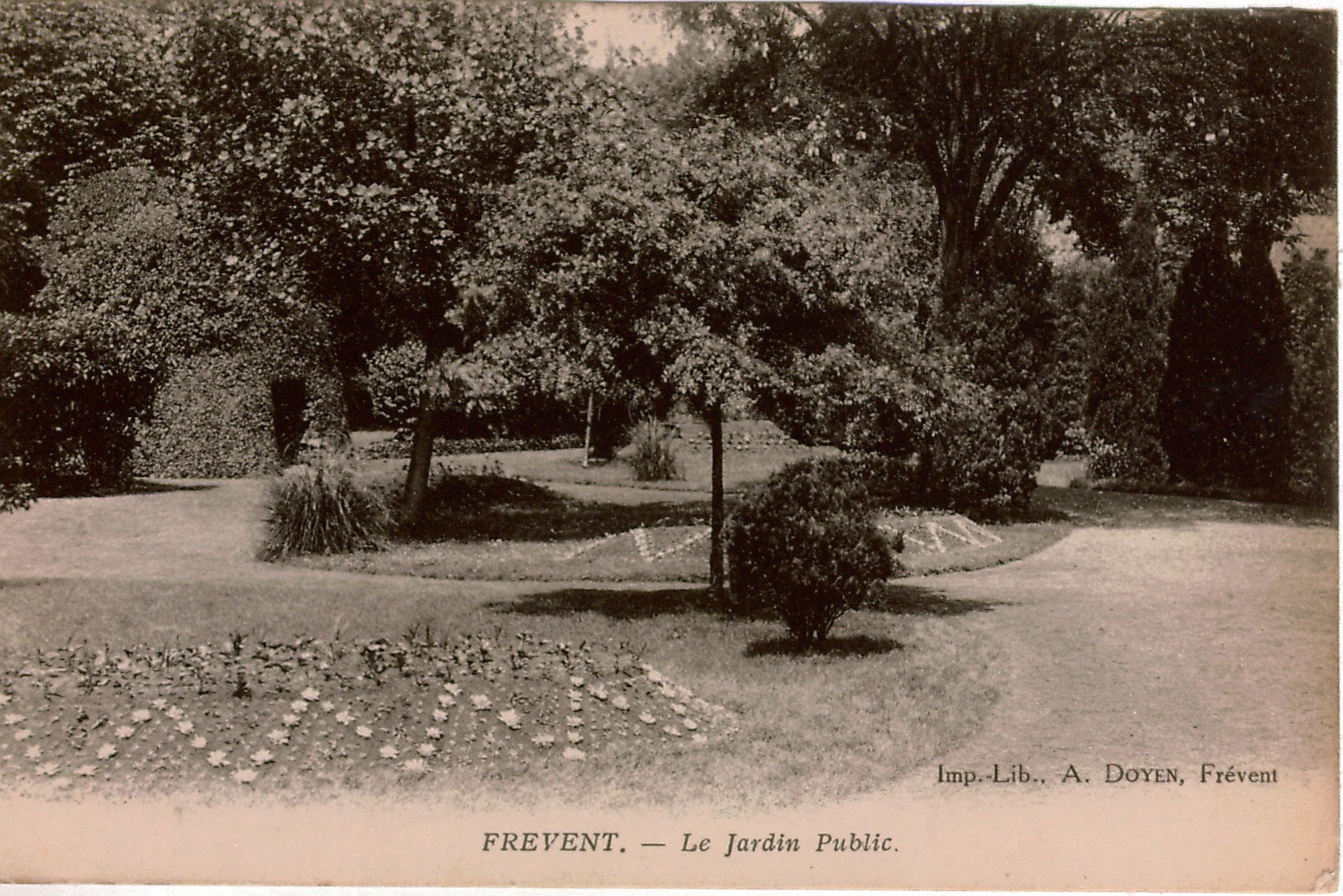 Bon lot 62 / 30 cartes postales anciennes du Pas-de-Calais , toutes scannées , en bon état