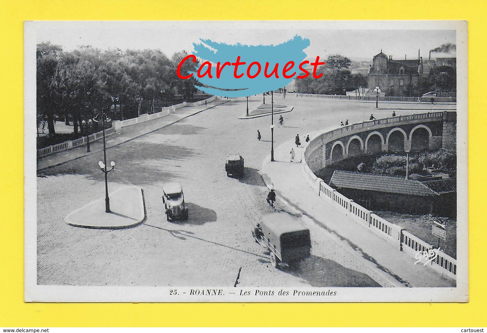 CPA  42 ROANNE ֎ Les Ponts Des Promenades Animée ֎ Vieille Automobile - Roanne