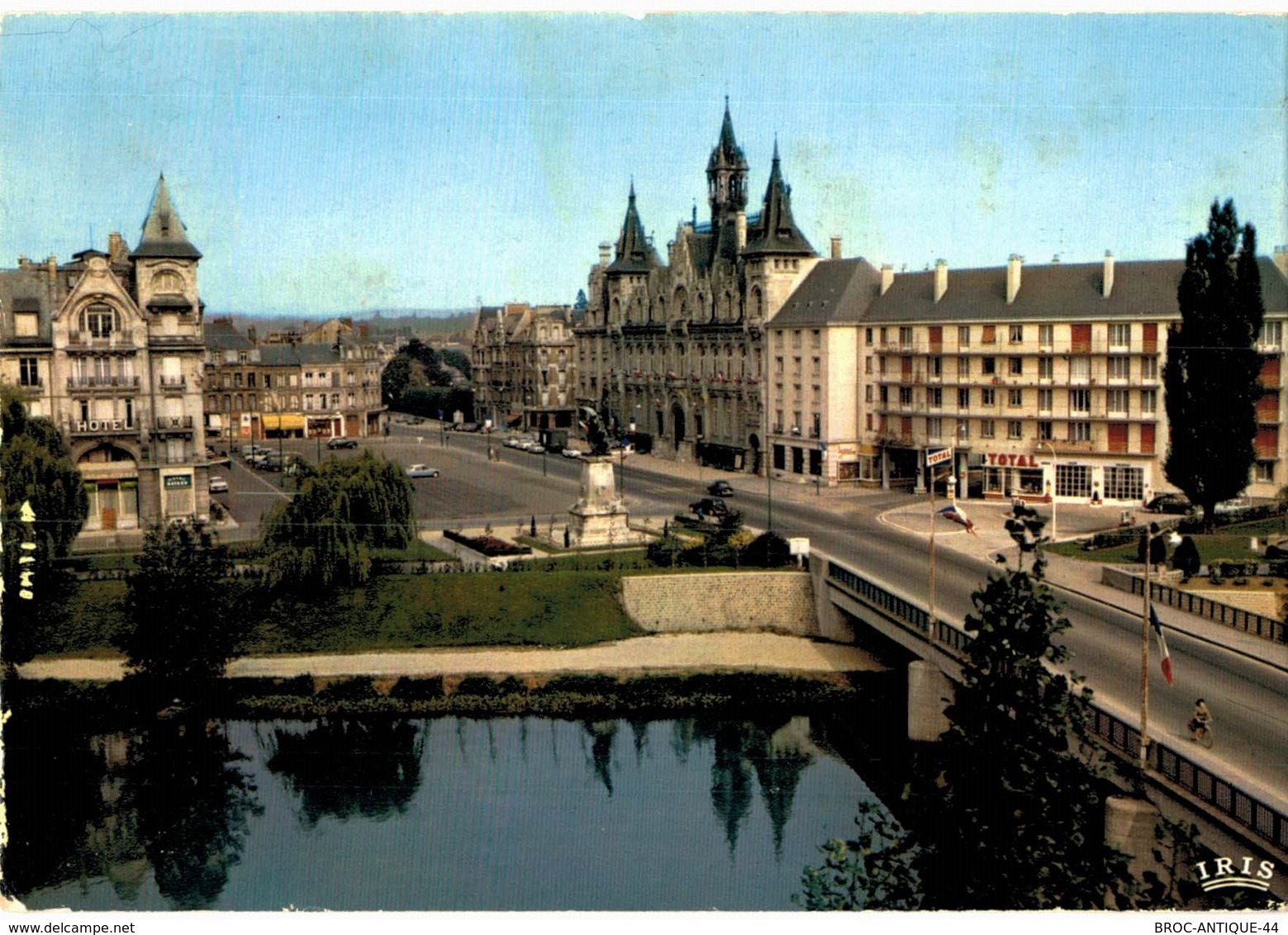 LOT N°1338 - LOT DE 24 CARTES DE CHARLEVILLE-MEZIERES DONT UNE CARTE DOUBLE DERNIER SCAN