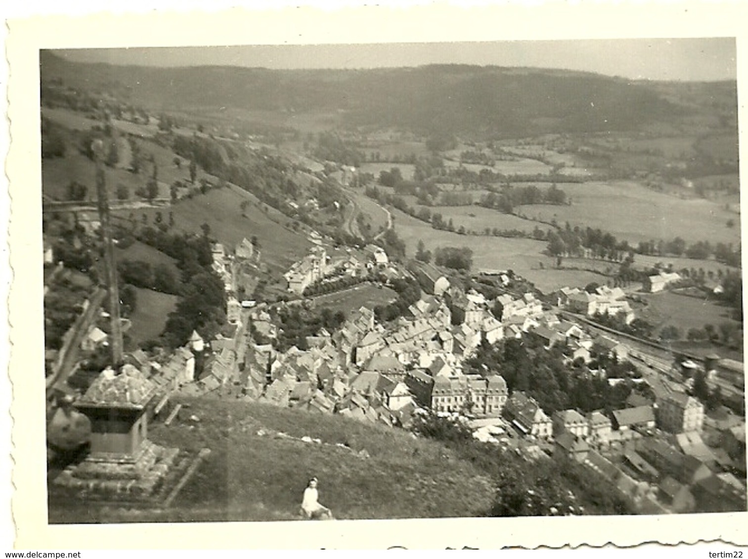 (15 CANTAL )( MURAT ) VU DU ROCHER DE BONN... - Lugares