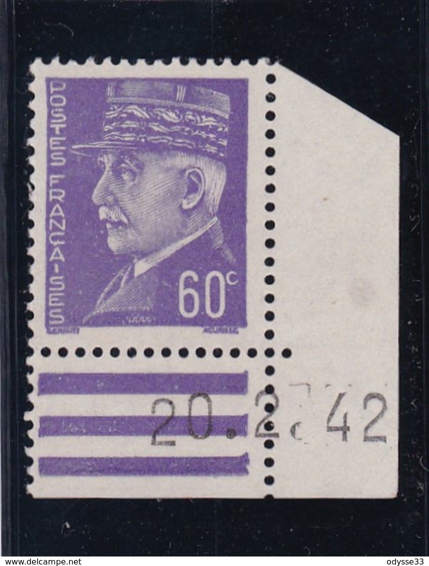 - A.1941/1942 - NEUF**- Y.T. N° 509  - Pétain  - Angle De Feuille - 1941-42 Pétain