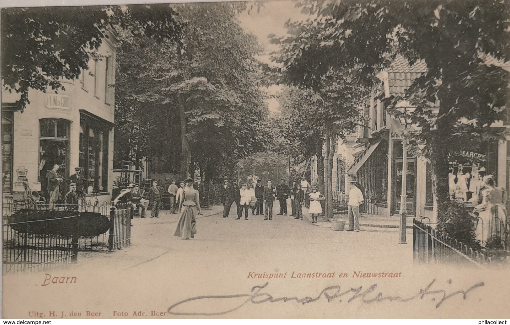 Baarn // Kruispunt Laan Straat En Nieuwstraat ( Veel Volk) 190? - Baarn