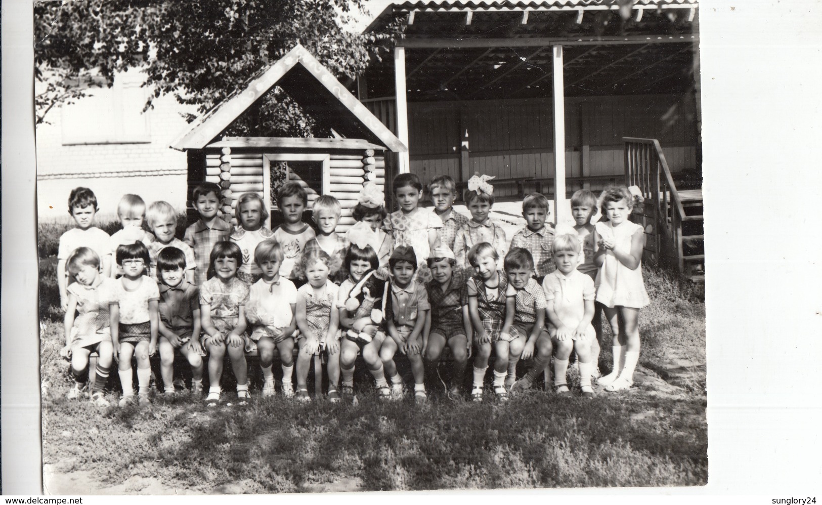 UKRAINE. #1620 A PHOTO. "CHILDREN. KINDERGARTEN. WALK. CHILDREN'S PLAYGROUND.    *** - Filmprojectoren