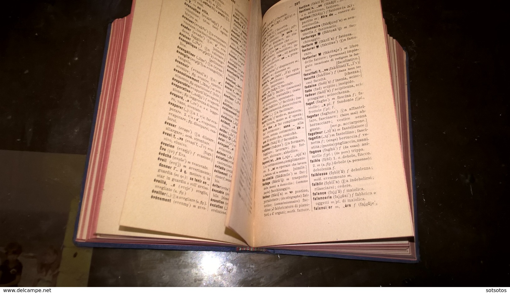 FRANCAIS-ITALIEN _  FRANCESE6ITALIANO DICTIONNAIRE par Gaston Le BOUCHER.  (1911) Ed. FONOLEXIKA  - 560 pages (10Χ15,50