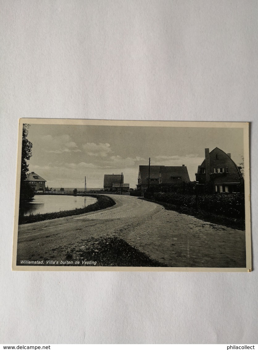 Willemstad (N - Br.) Villa 's Buiten De Vesting 1940 - Autres & Non Classés