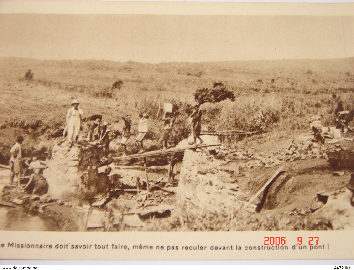 C.P.A.- Afrique - Cameroun - Missions Prêtres Sacré Coeur - Construction D'un Pont - 1950 - SUP (BD65) - Cameroun