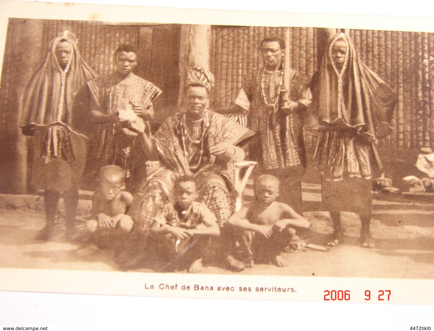 C.P.A.- Afrique - Cameroun - Missions Prêtres Sacré Coeur - Chef De Bana Et Ses Serviteurs - 1950 - SUP (BD67) - Cameroun