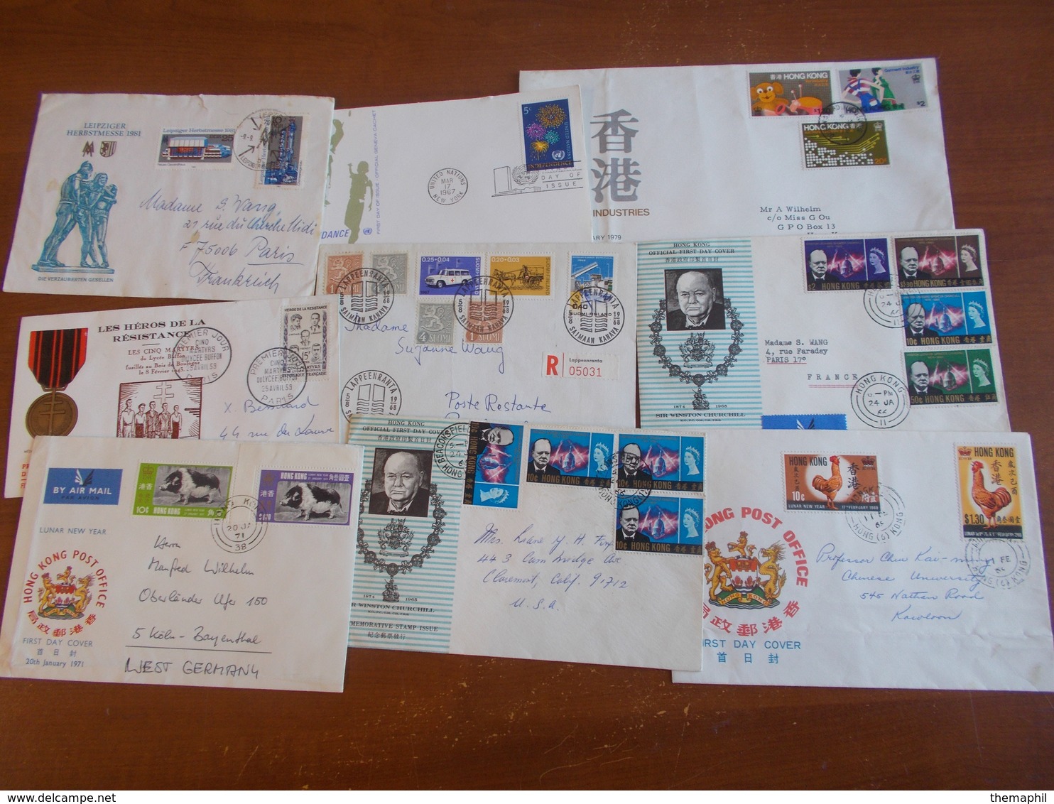 lot n° 594  MONDE  une archive de plus de 500 lettres