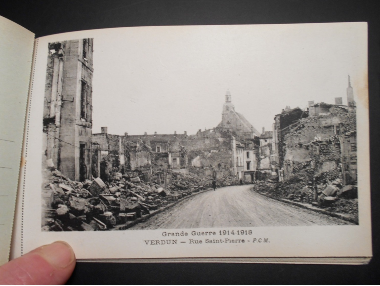 CPM - 1918 - VERDUN SES RUINES - CARNET de 20 CARTES Postal - Voir Scan - Brrrrrrrr