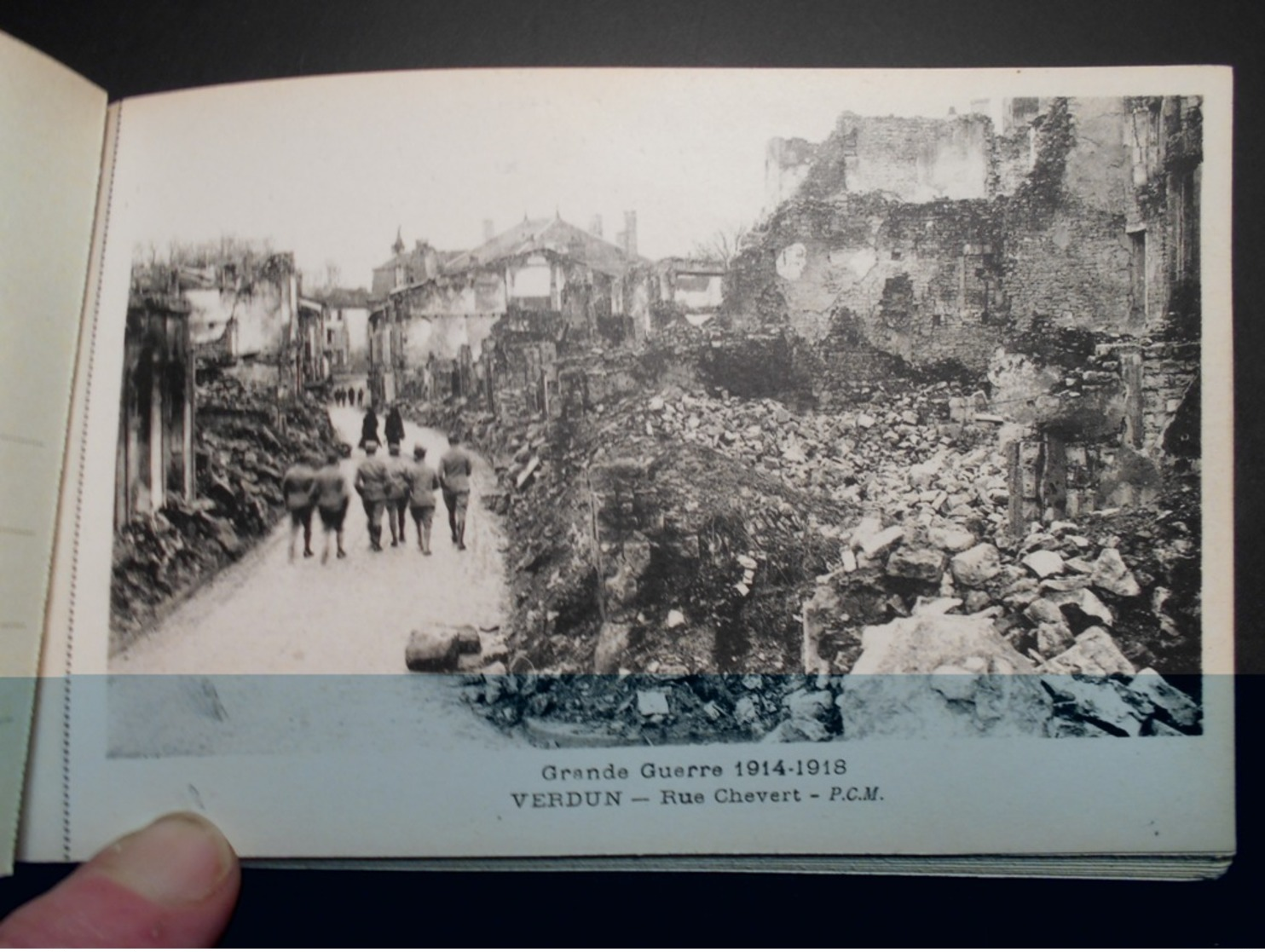 CPM - 1918 - VERDUN SES RUINES - CARNET de 20 CARTES Postal - Voir Scan - Brrrrrrrr