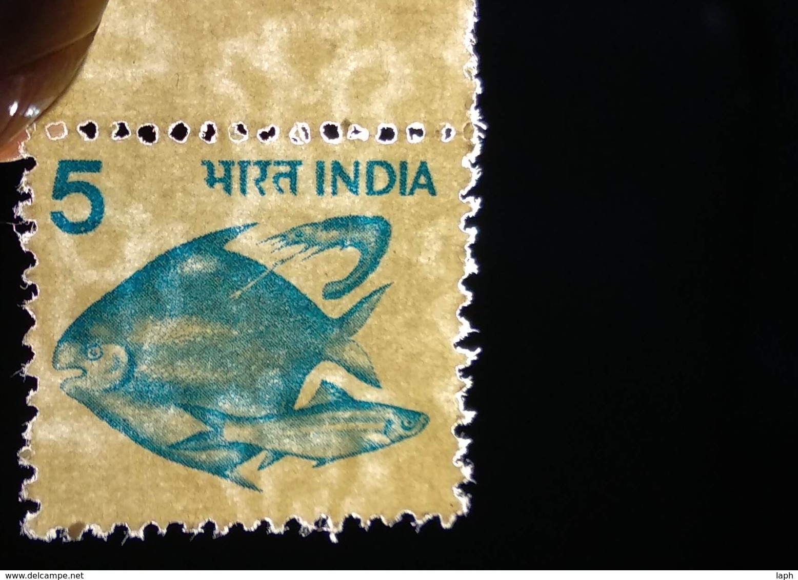 LAPH: INDIA FISH WATERMARK INVERTED BLOCK OF 4 WITH ONE ORIGINAL - Errors, Freaks & Oddities (EFO)