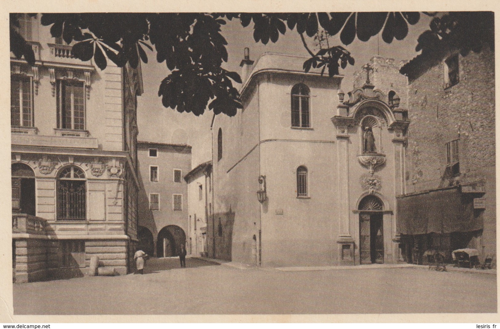 C.P.A. - VENCE - PORTE DE L'EGLISE ET PLACE DE LA MAIRIE - 316 - BRAUN - Vence