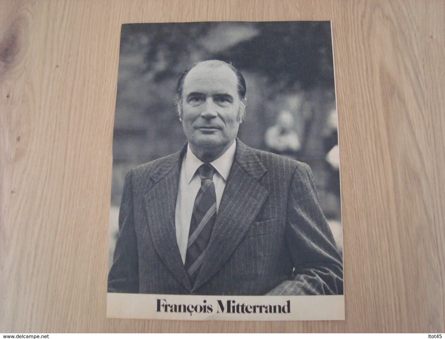 TRACT FRANCOIS MITTERRAND - Historical Documents