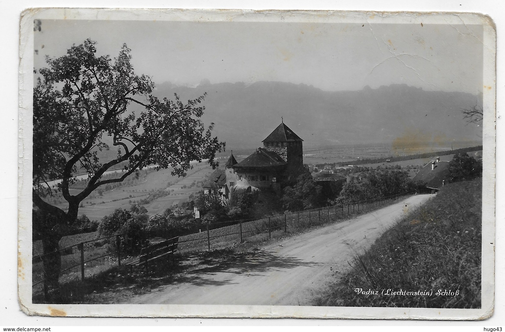 (RECTO / VERSO) LIECHTENSTEIN - VADUZ EN 1939 - BEAU TIMBRE ET CACHET - LEGERS PLIS - CPA VOYAGEE - Liechtenstein