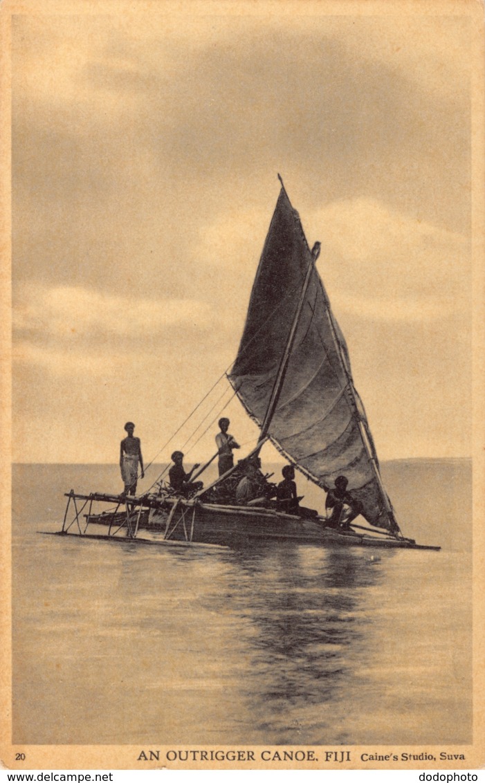 R190349 An Outrigger Canoe. Fiji. Caines Studio Suva - Monde