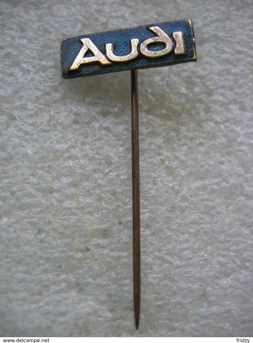 Epinglette AUDI - Audi