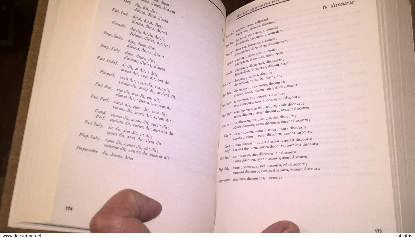 DICTIONARY of 501 FRENCH VERBS. fully conjugated in all the tenses: by Chr. KENDRIS - New York (1970) - 528 pages