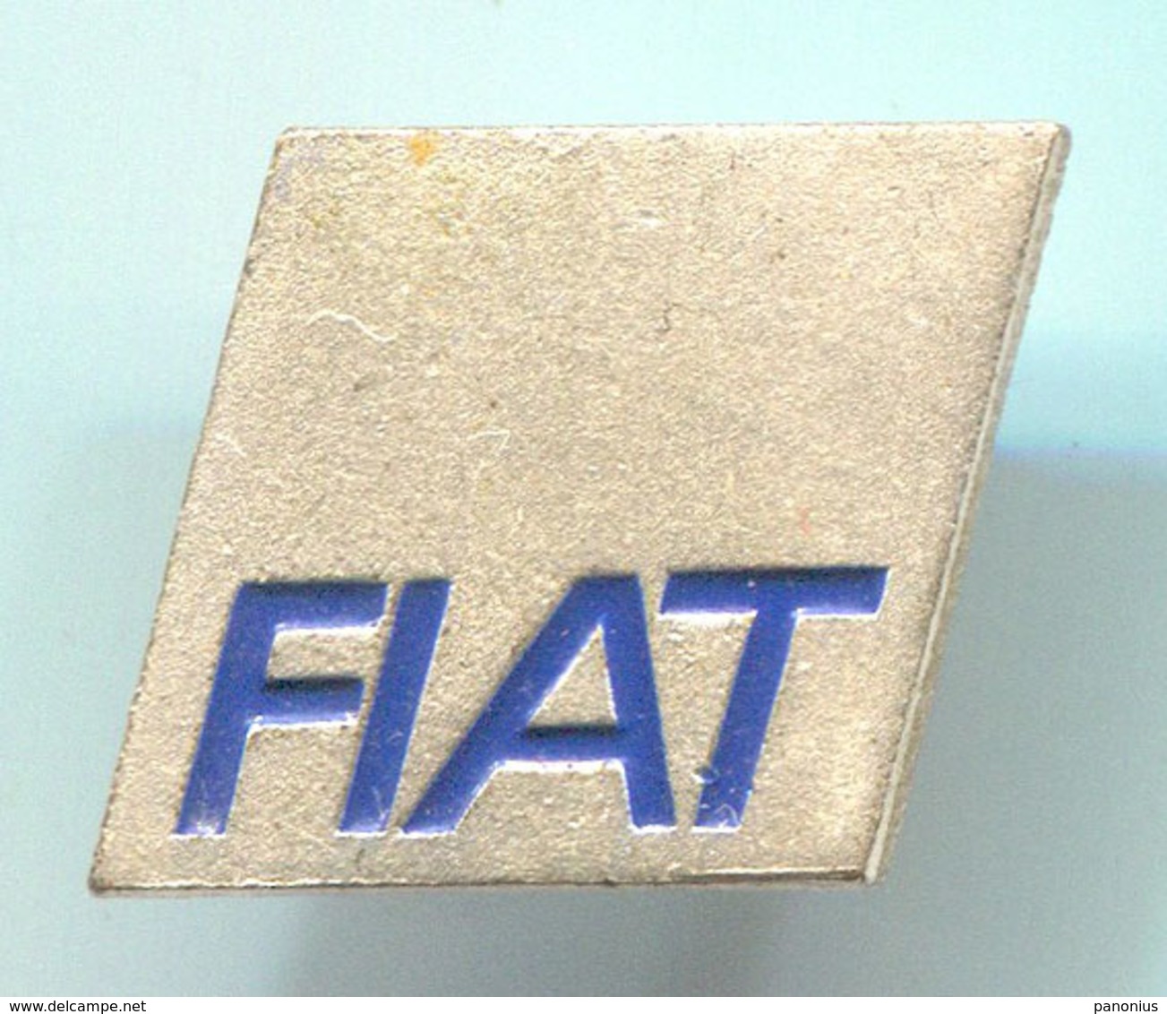 FIAT  -  Car, Auto, Automotive, Vintage Pin, Badge, Abzeichen, Button Hole - Fiat