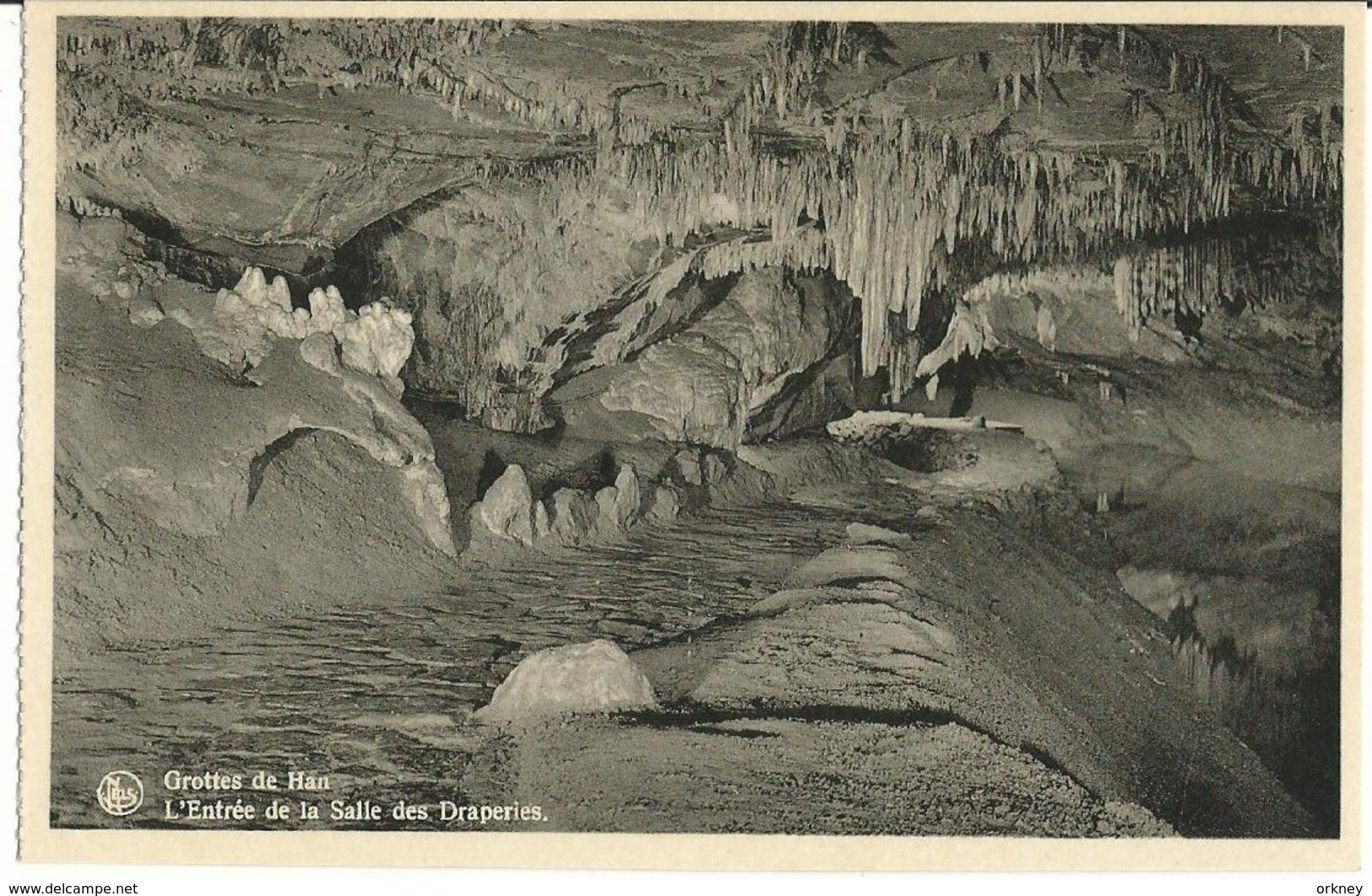 Grottes De Han  Entrée De La Salle Des Draperies - Rochefort